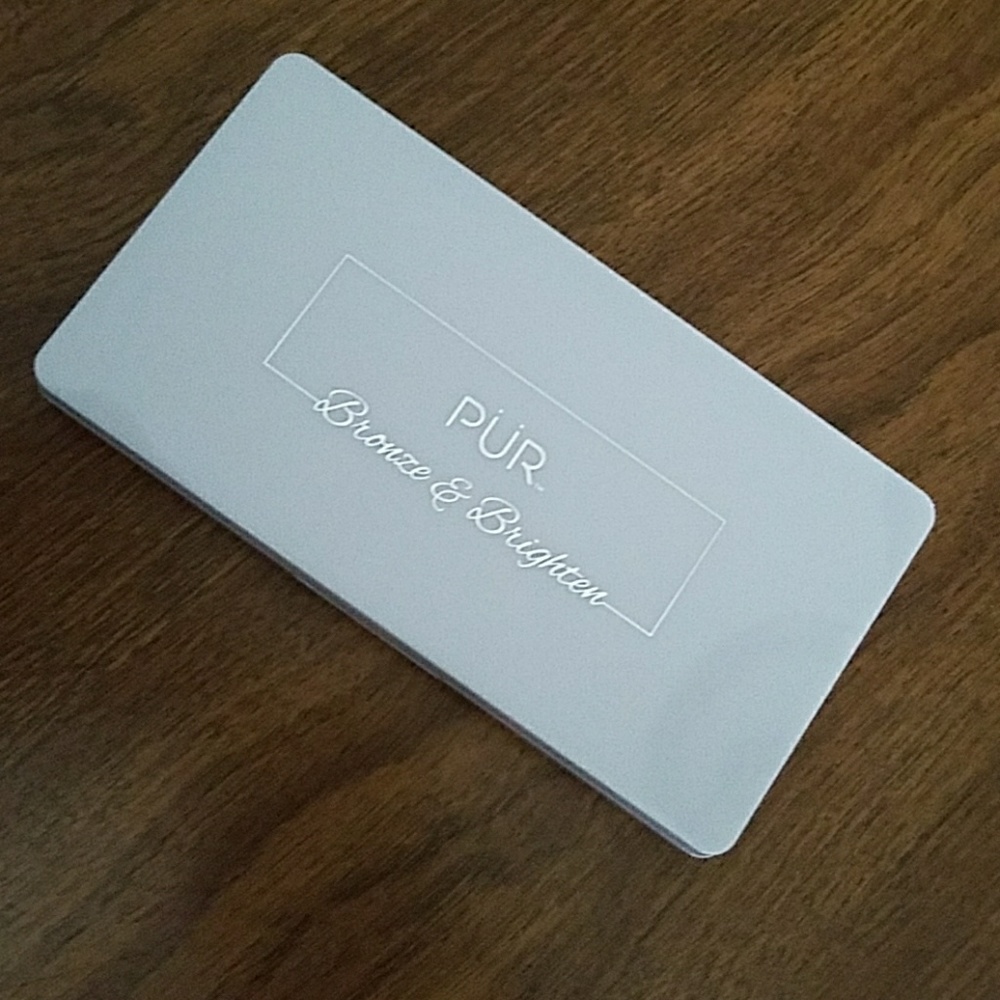 NWT PUR the complexion authority palette